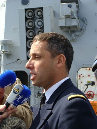 Capitaine de vaisseau Patrick Augier. Photo Yffic Dornic - txt4-2